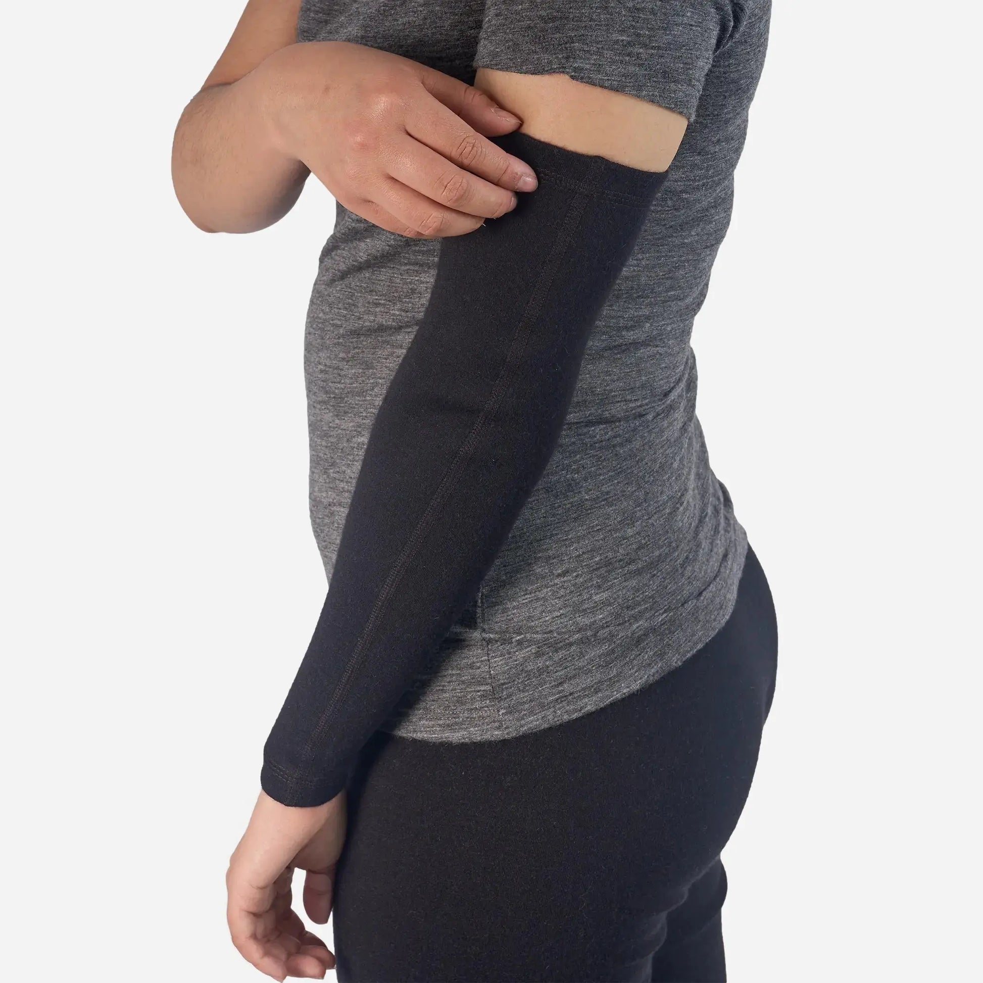 High Performance Wool Arm Sleeve 160 Midweight color black