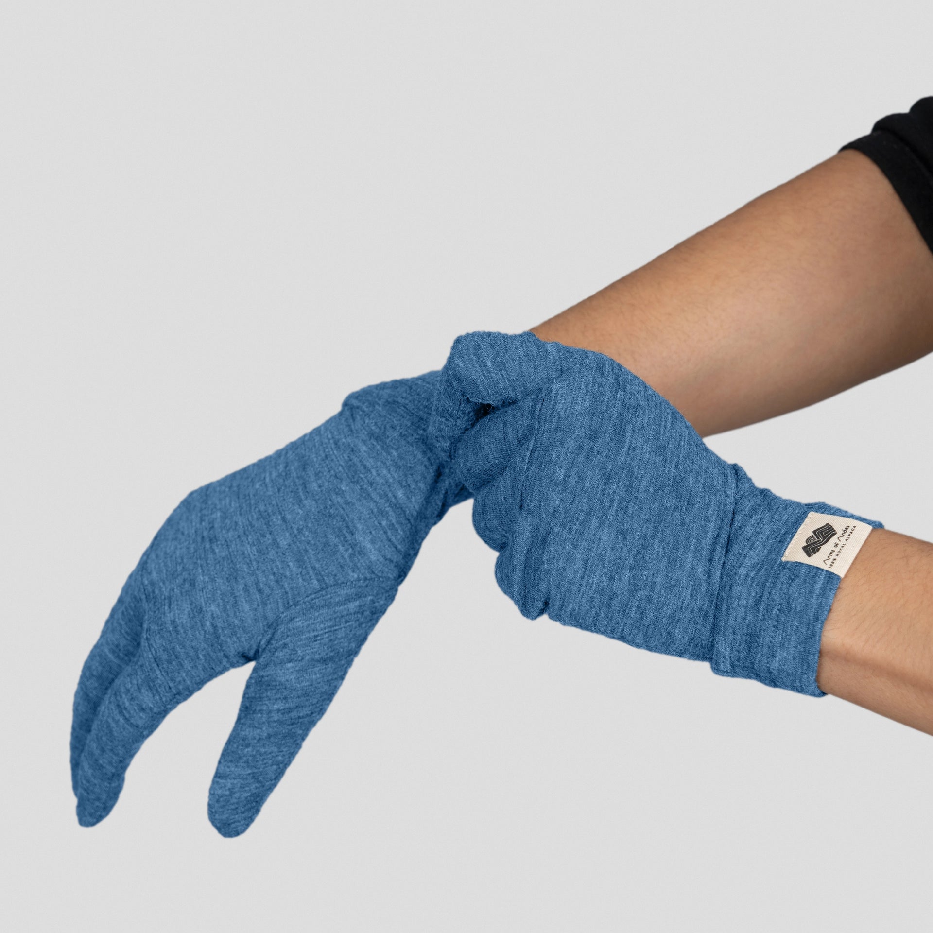 Unisex Alpaca Wool Glove Liners: 160 Ultralight Arms of Andes