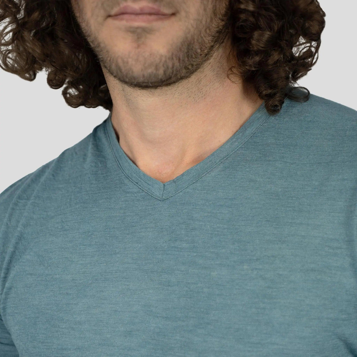 Men's Alpaca Wool T-Shirt: 160 Ultralight V-Neck color natural turquoise