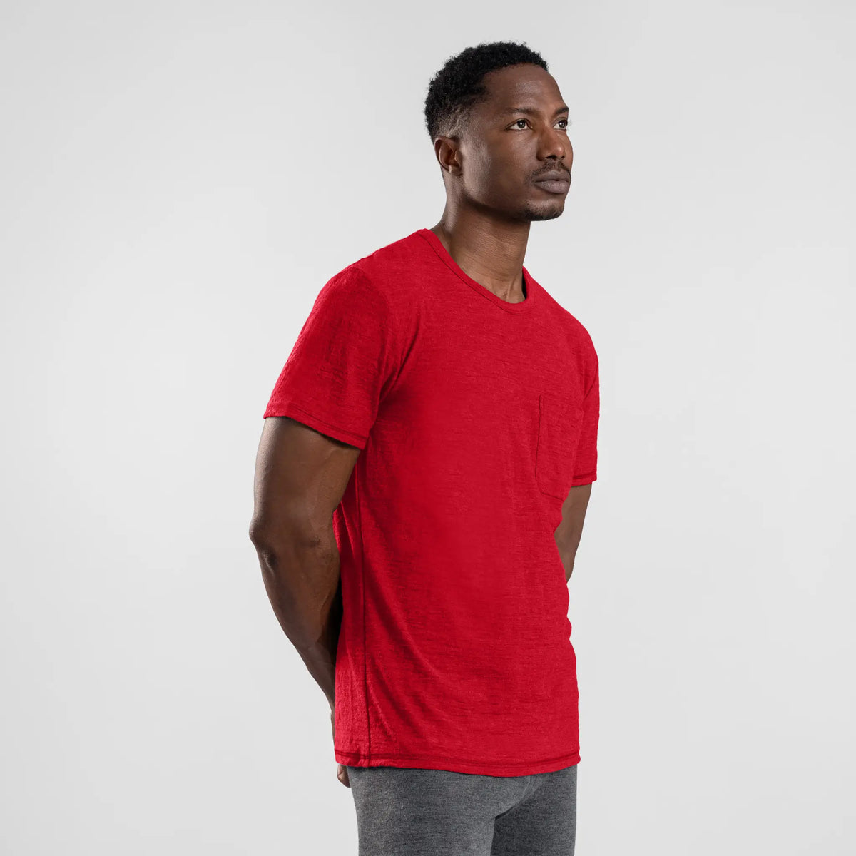 mens low moisture absorption crew pocket color red