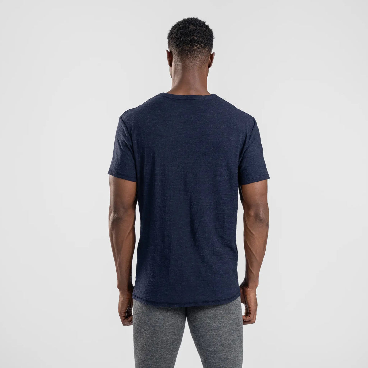 Men's Alpaca Wool T-Shirt: 160 Ultralight V-Neck color navy blue