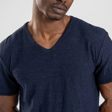 Men's Alpaca Wool T-Shirt: 160 Ultralight V-Neck color navy blue