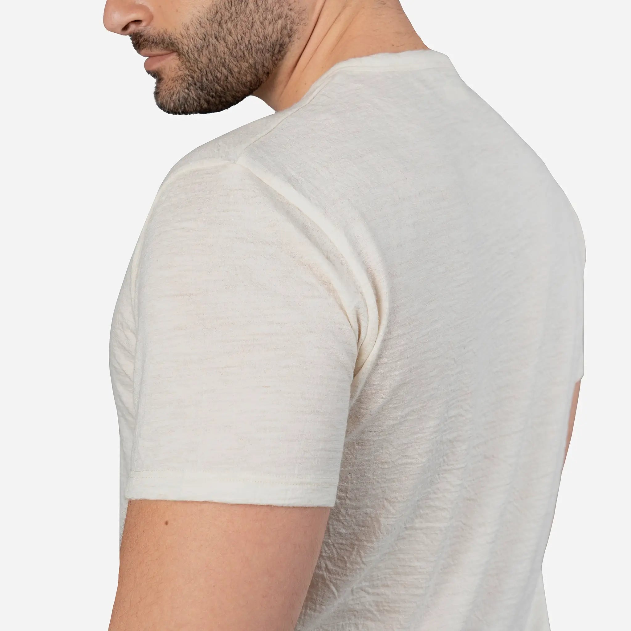 Men's Alpaca Wool T-Shirt: 110 Featherweight Crew Neck