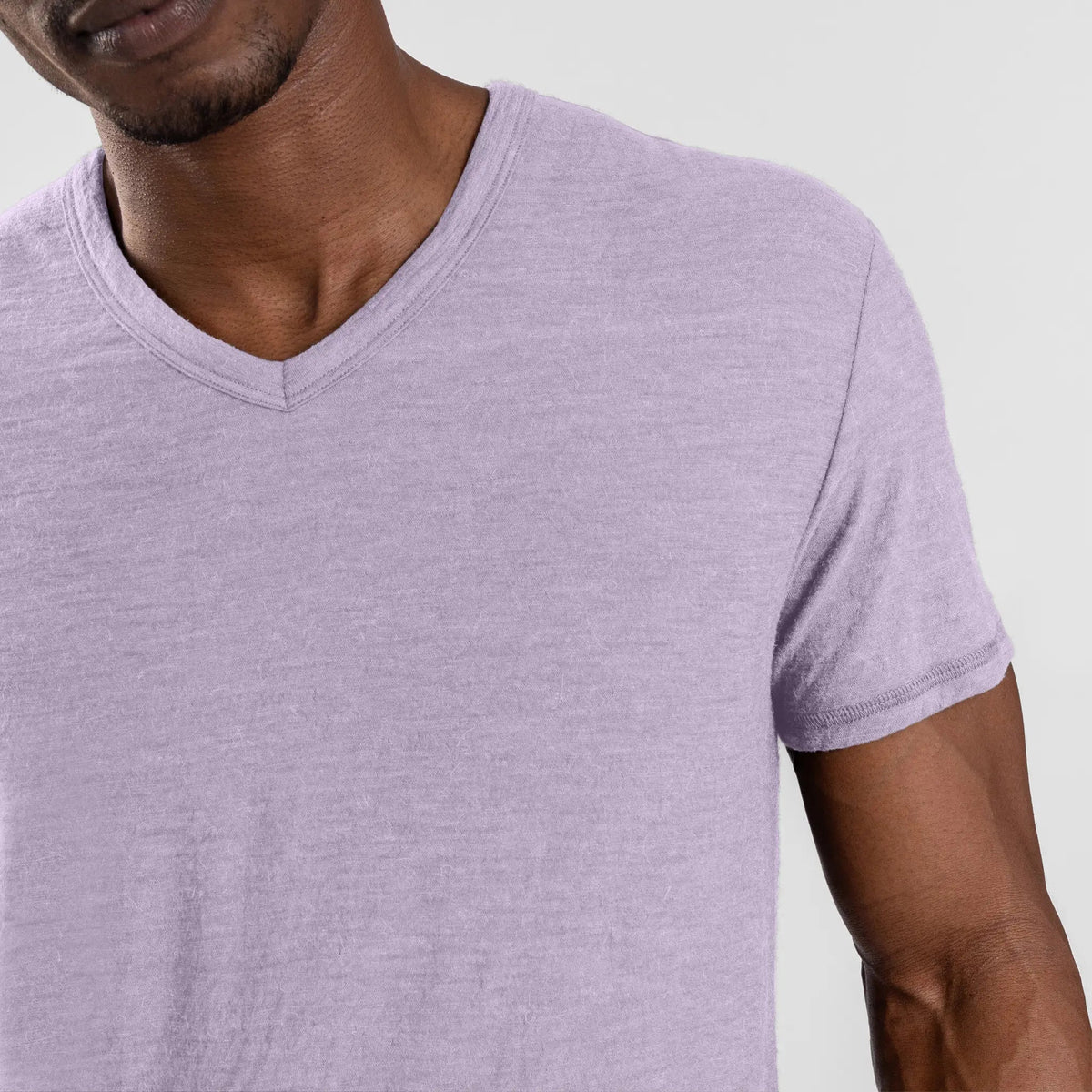 Men's Alpaca Wool T-Shirt: 160 Ultralight V-Neck color lilac