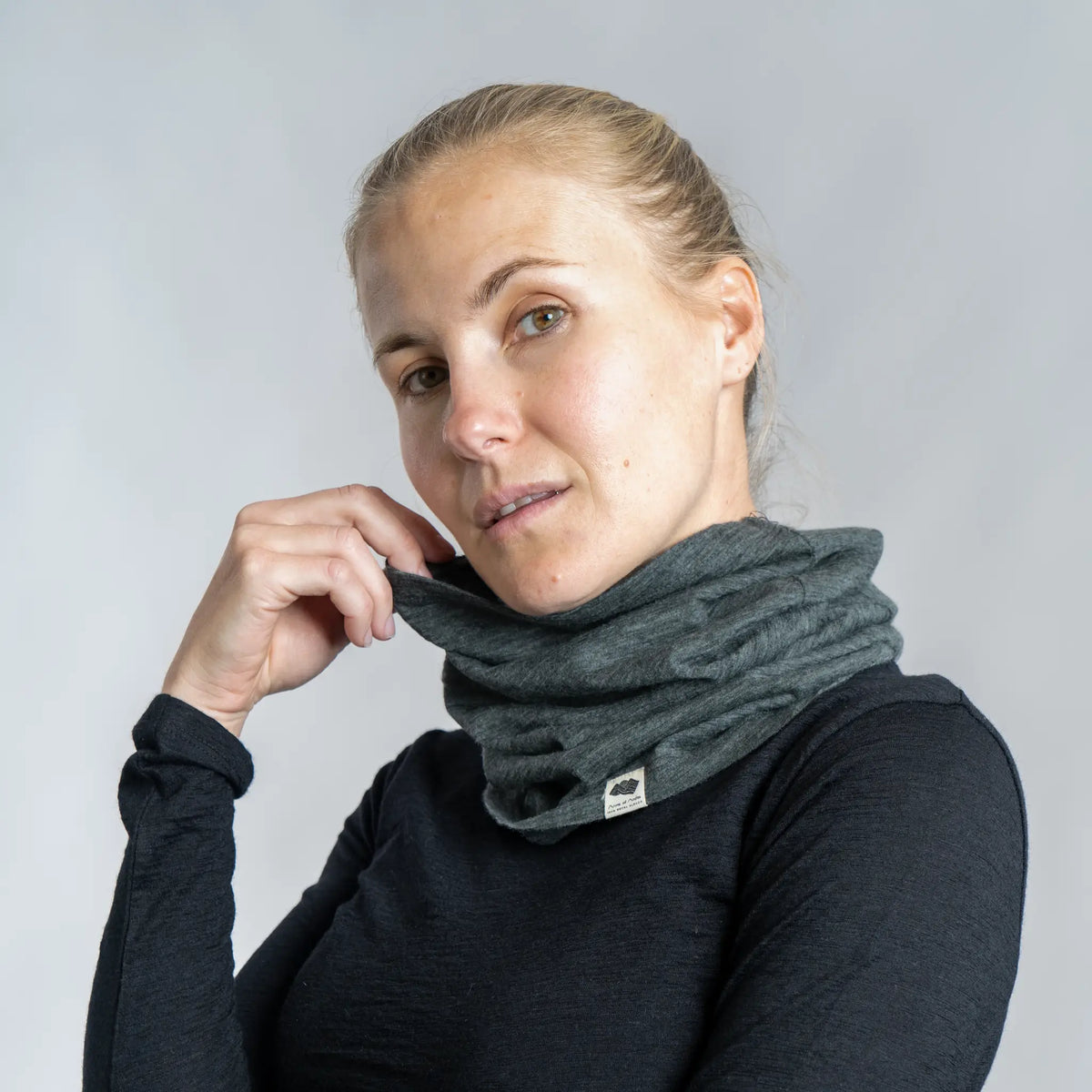 neck gaiter thermal wool ultralight color gray