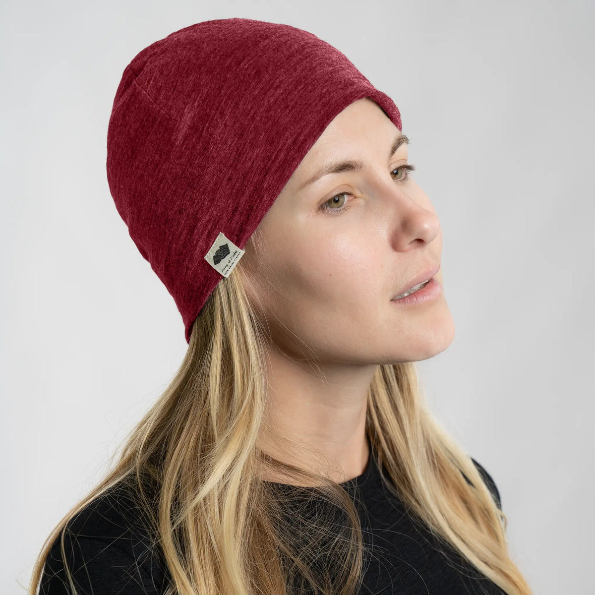 Alpaca Wool Beanie: 160 Ultralight color maroon
