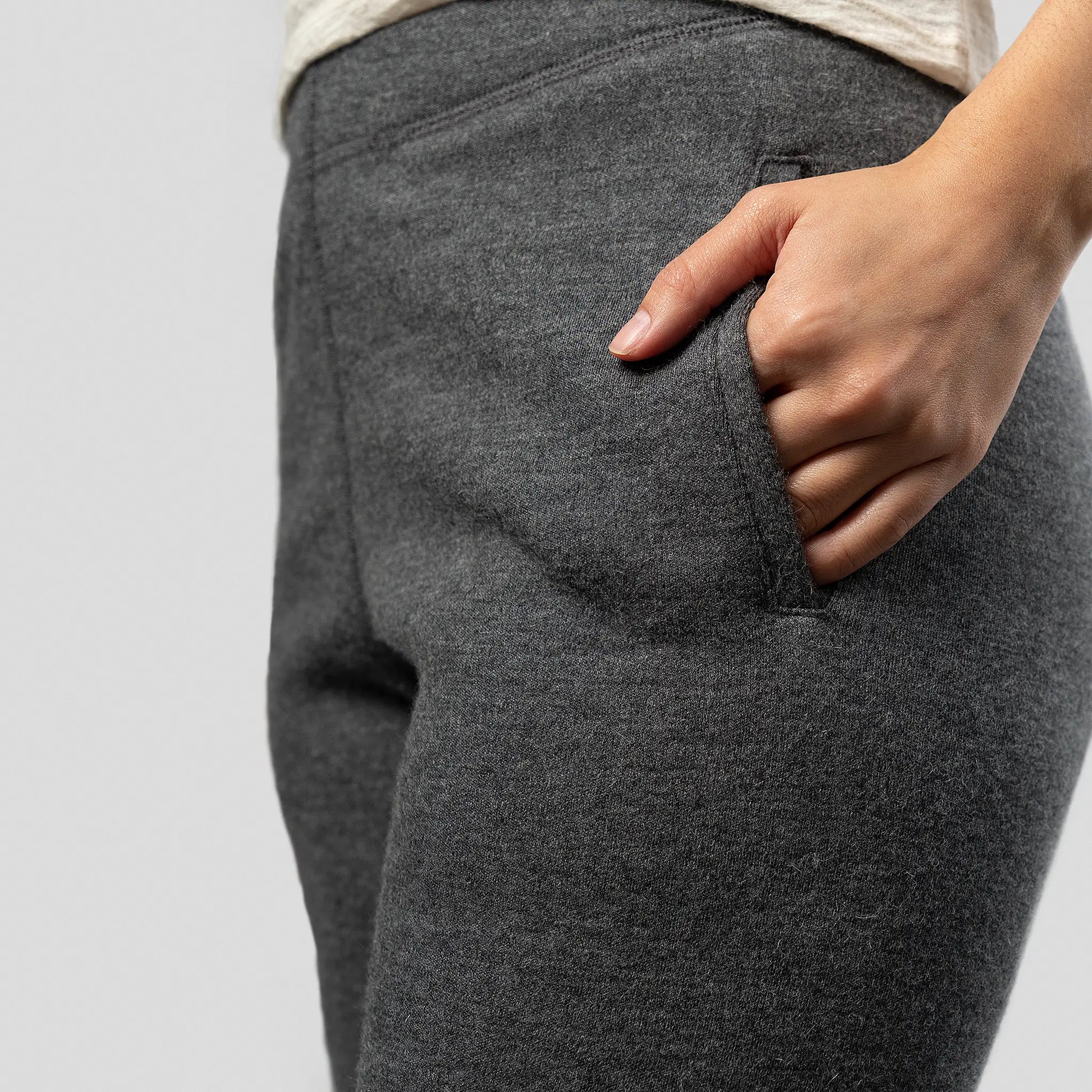 Women's Alpaca Wool Sweatpants: 420 Midweight color Gray
