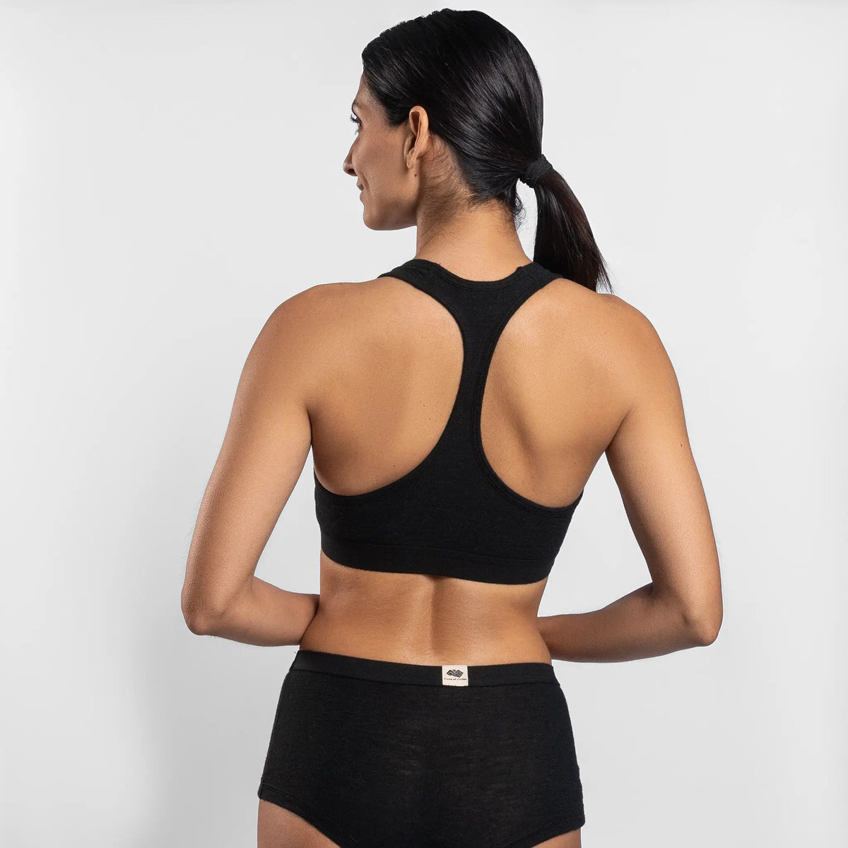 Women's Alpaca Wool Sports Bra: 160 Ultralight color Black