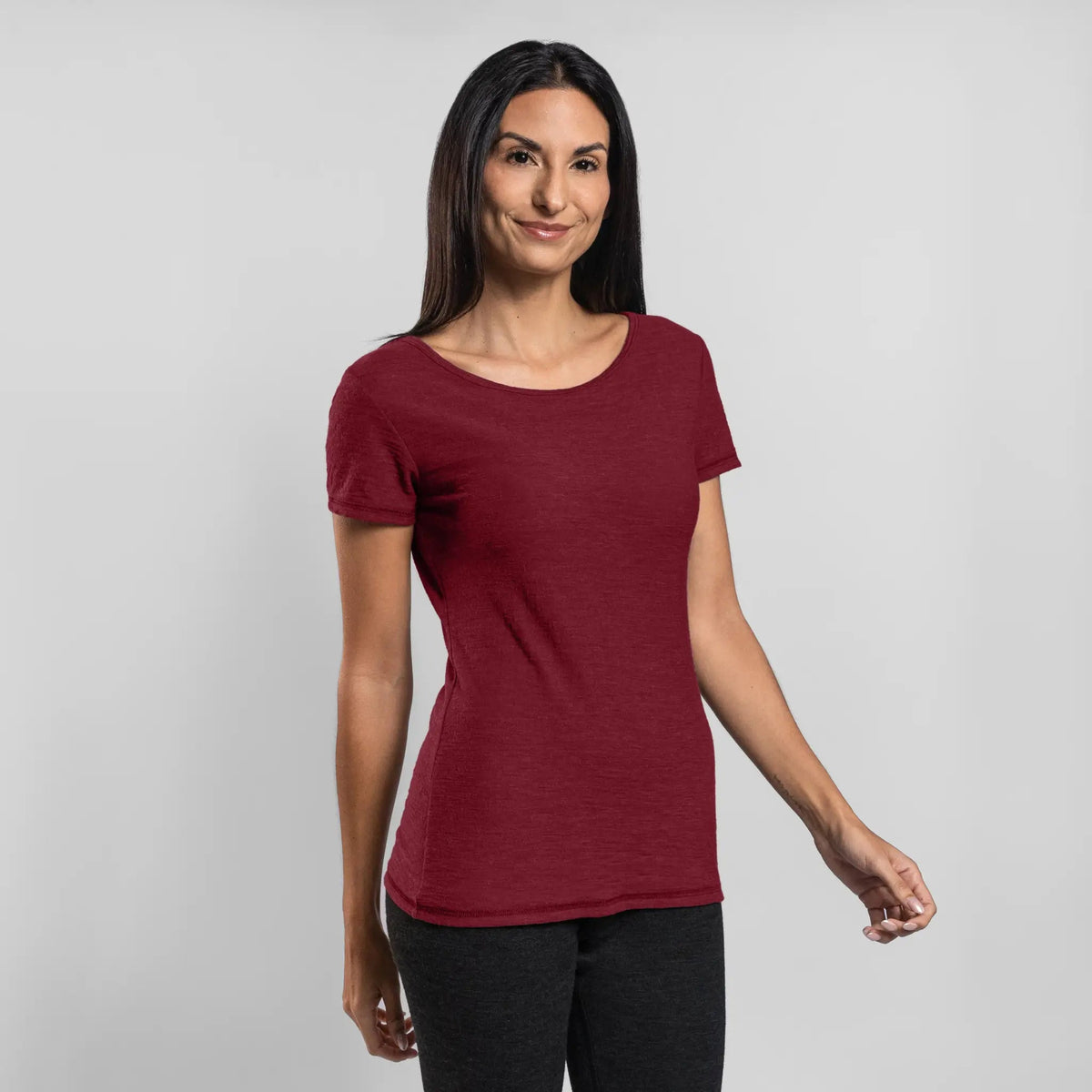 Women's Alpaca Wool T-Shirt: 160 Ultralight Crew Neck color Maroon