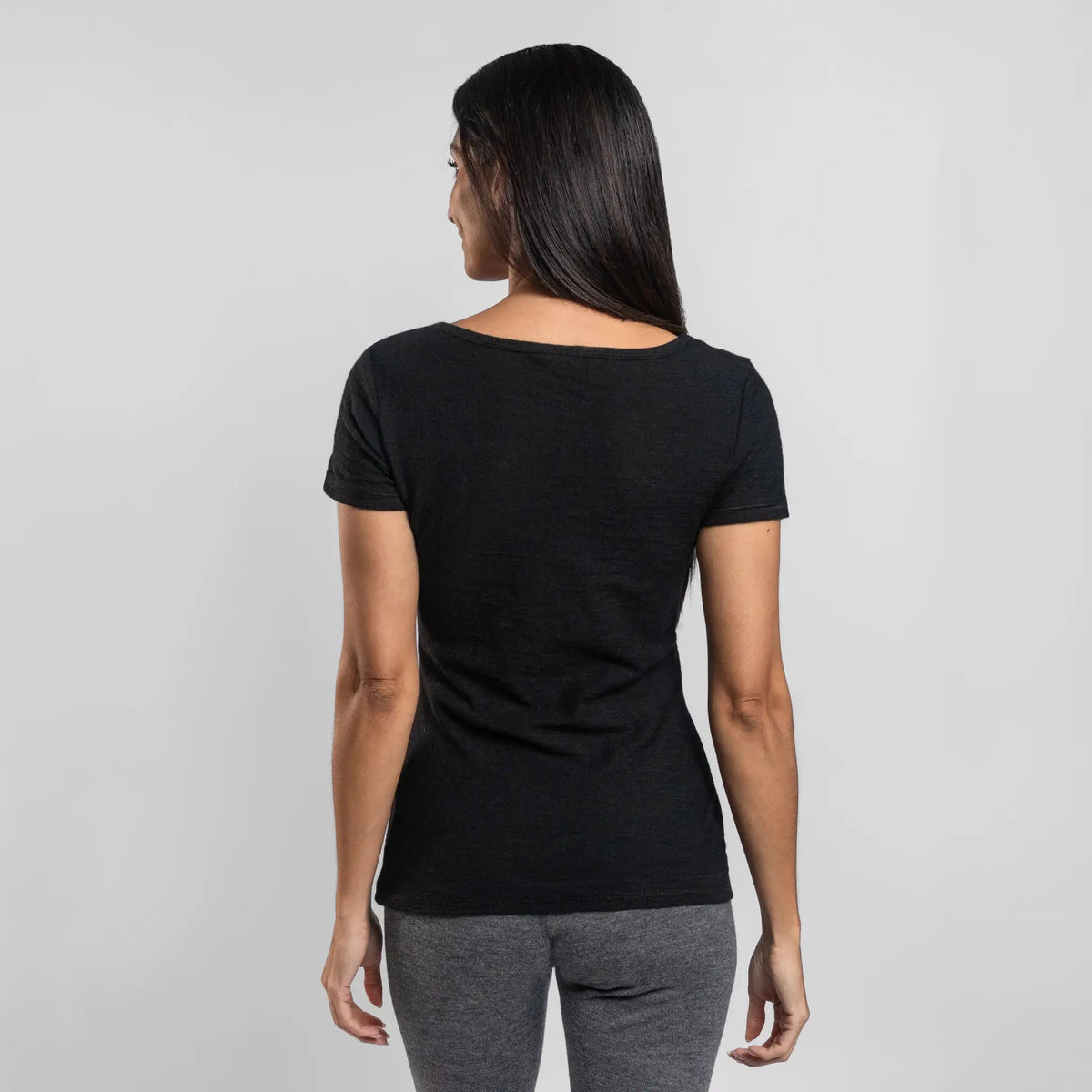 Women's Alpaca Wool T-Shirt: 160 Ultralight Crew Neck color Black