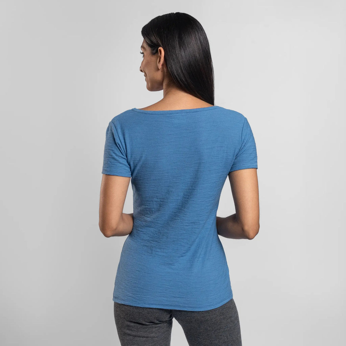 Women's Alpaca Wool T-Shirt: 160 Ultralight Crew Neck color Baby Blue