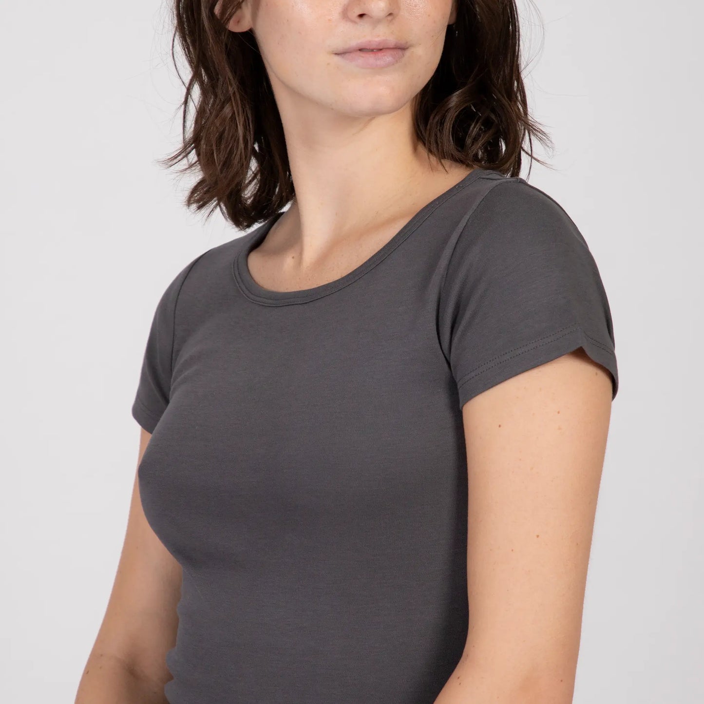 womens plain tshirt crew neck color gray