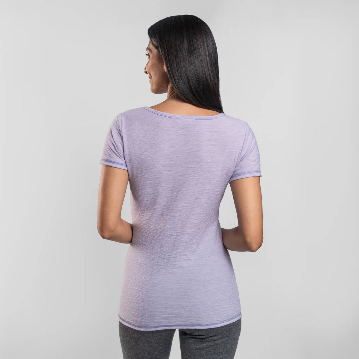 womens plastic free tshirt crew neck color lilac