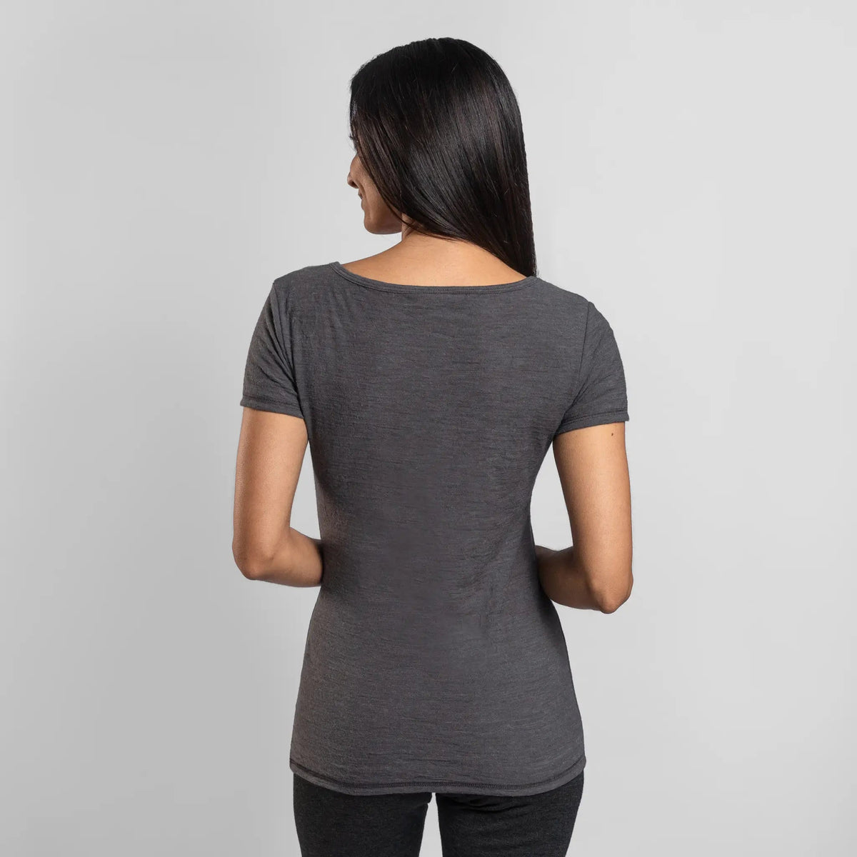 Women's Alpaca Wool T-Shirt: 160 Ultralight V-Neck color gray