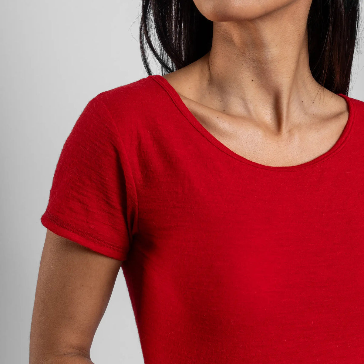 Women's Alpaca Wool T-Shirt: 160 Ultralight Crew Neck color Red