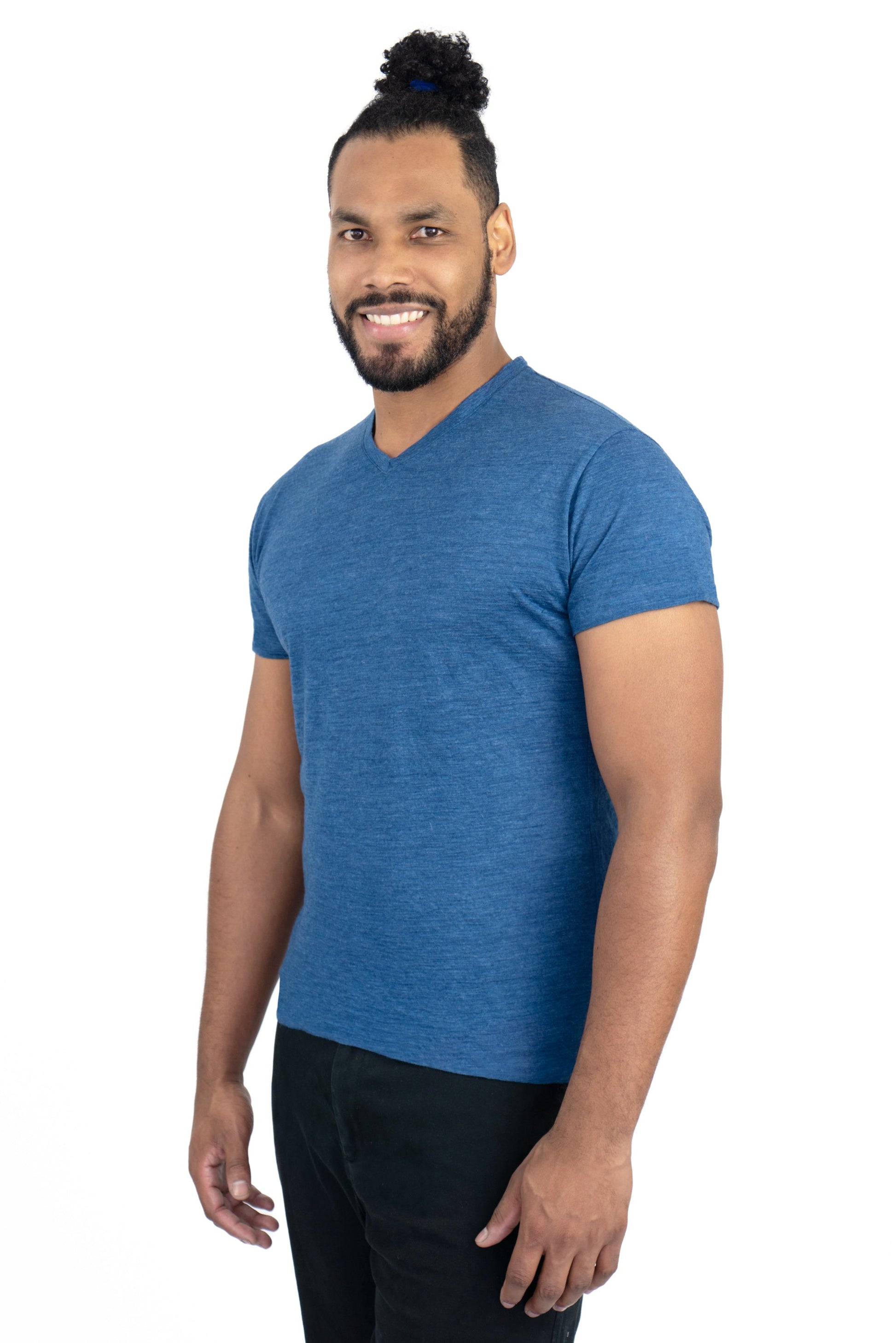 Men's Alpaca Wool Shirt: 160 Ultralight V-Neck color Natural Blue