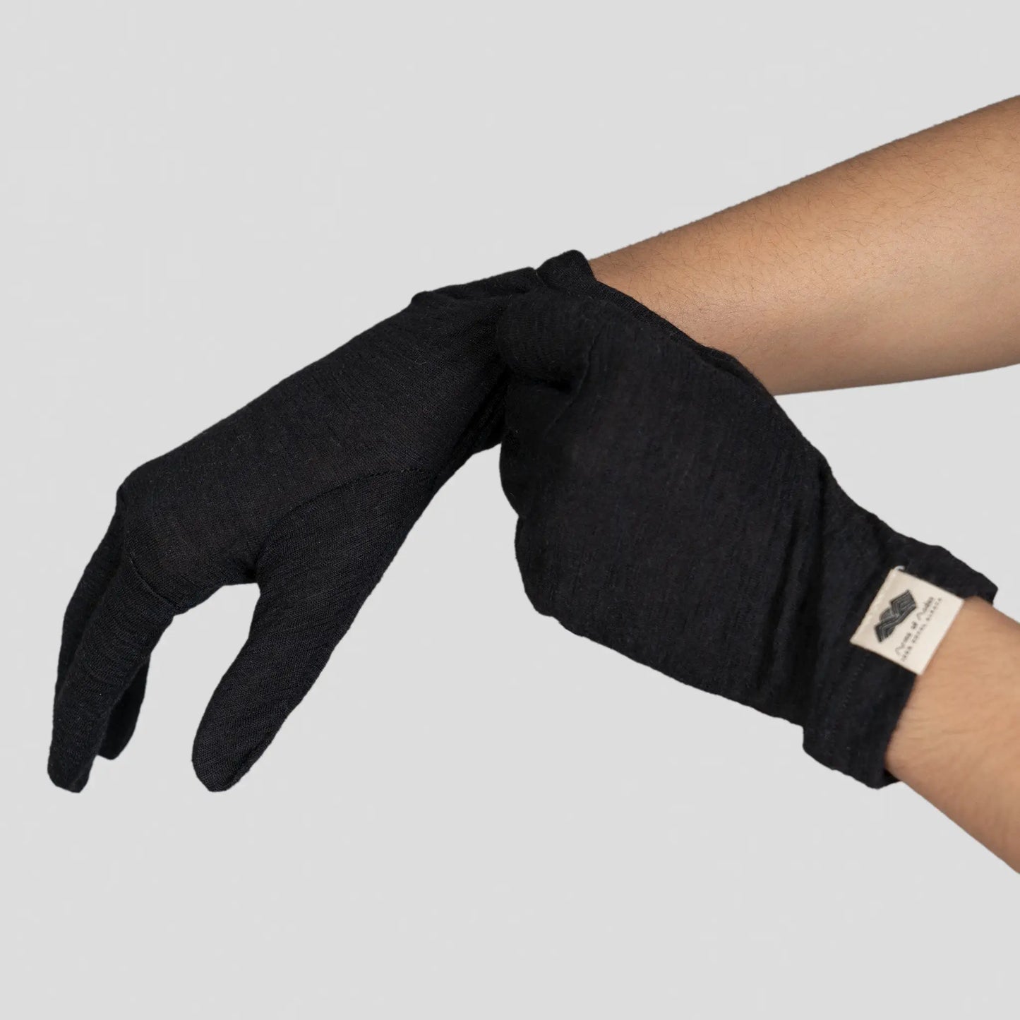 glove thermal wool liners ultralight color black