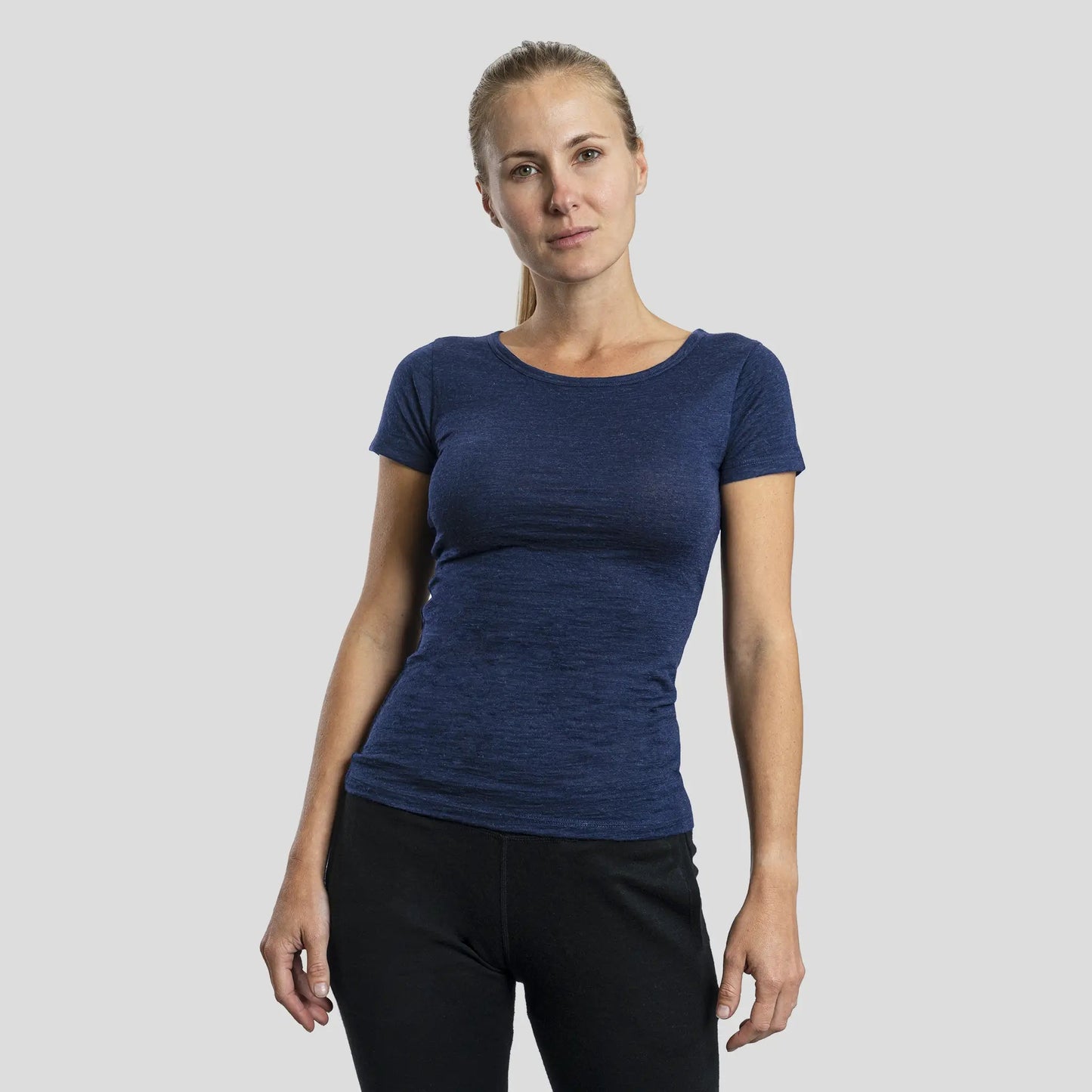Women's Alpaca Wool T-Shirt: 160 Ultralight Crew Neck color Navy Blue