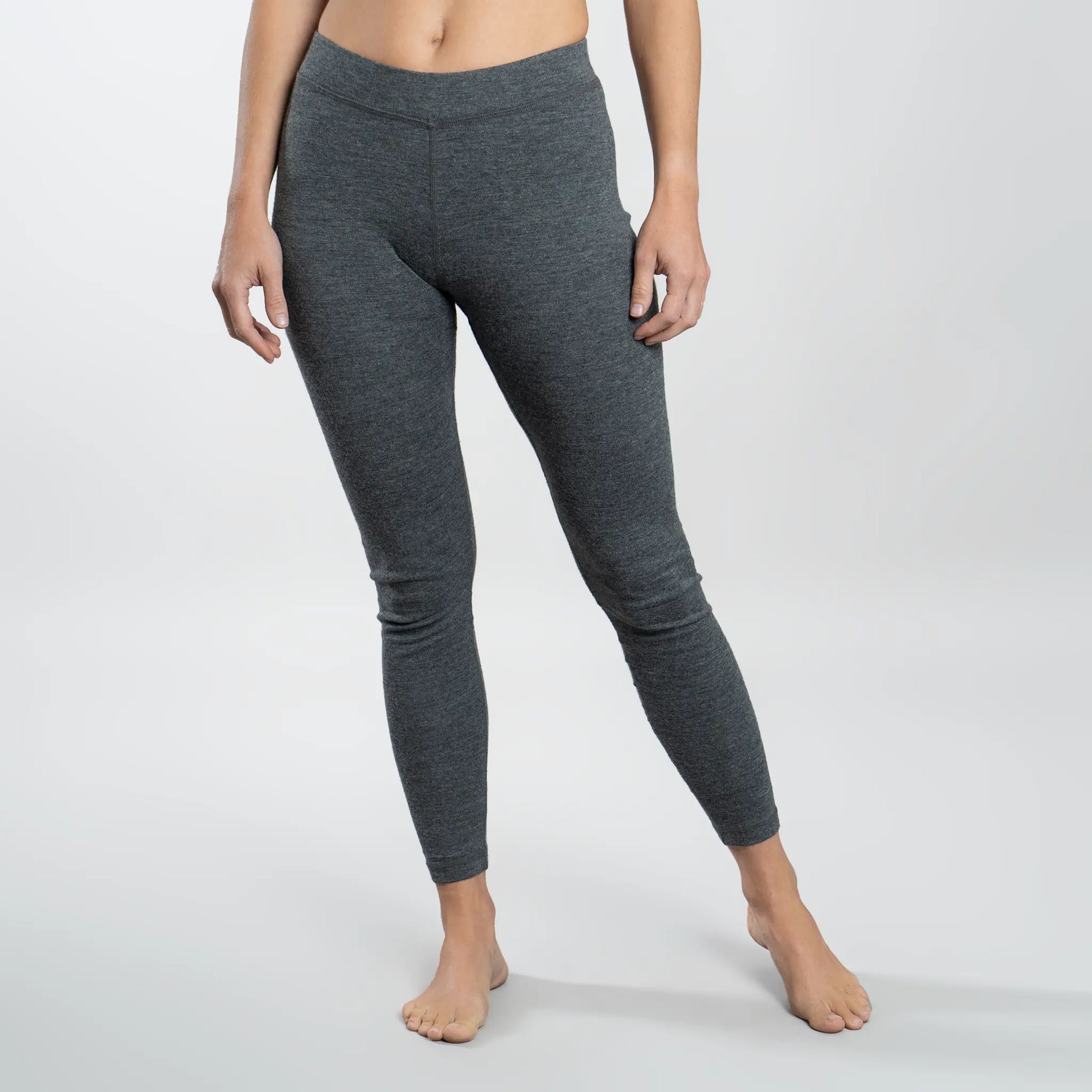 Merino Wool Base Layer Yoga Pants Women Merino Capri Leggings with Pocket -  China Yoga Pants and Yoga Capris price