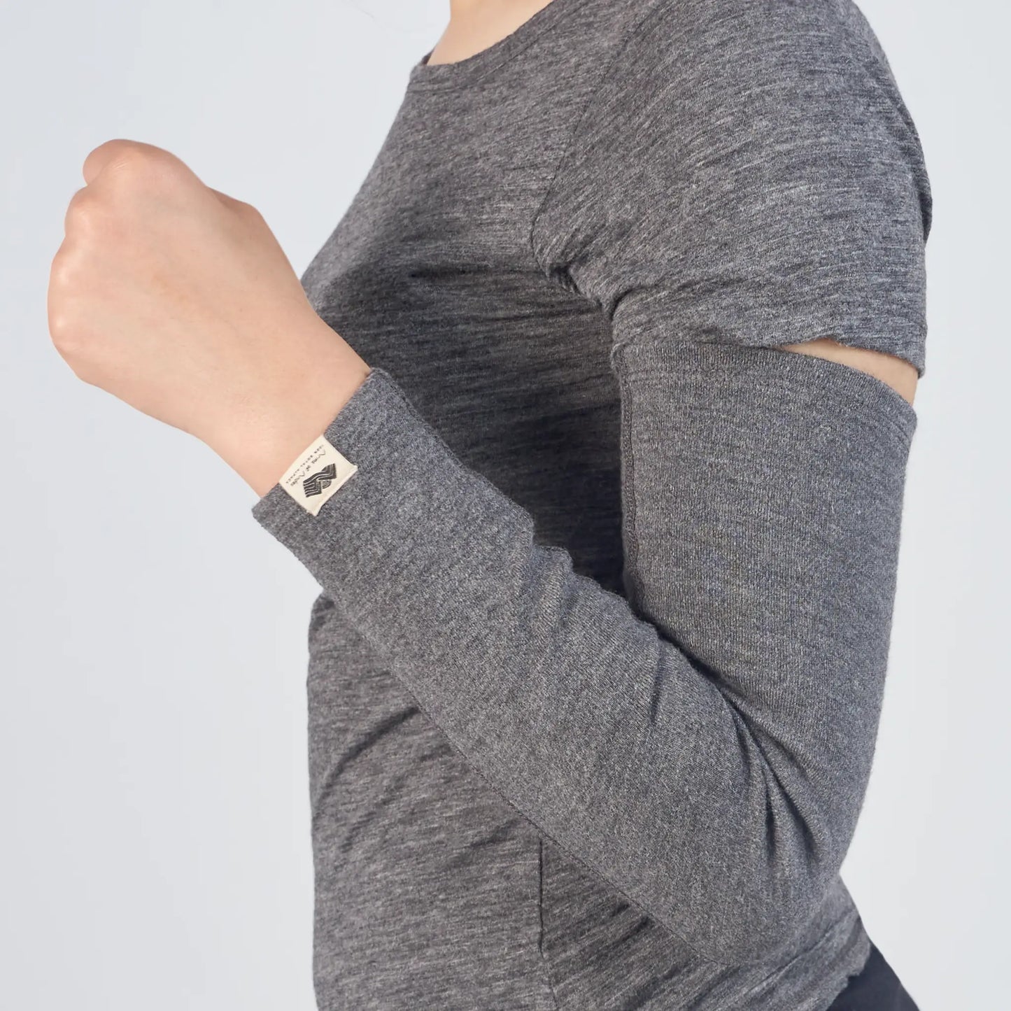 womens moisture wicking sleeve color gray