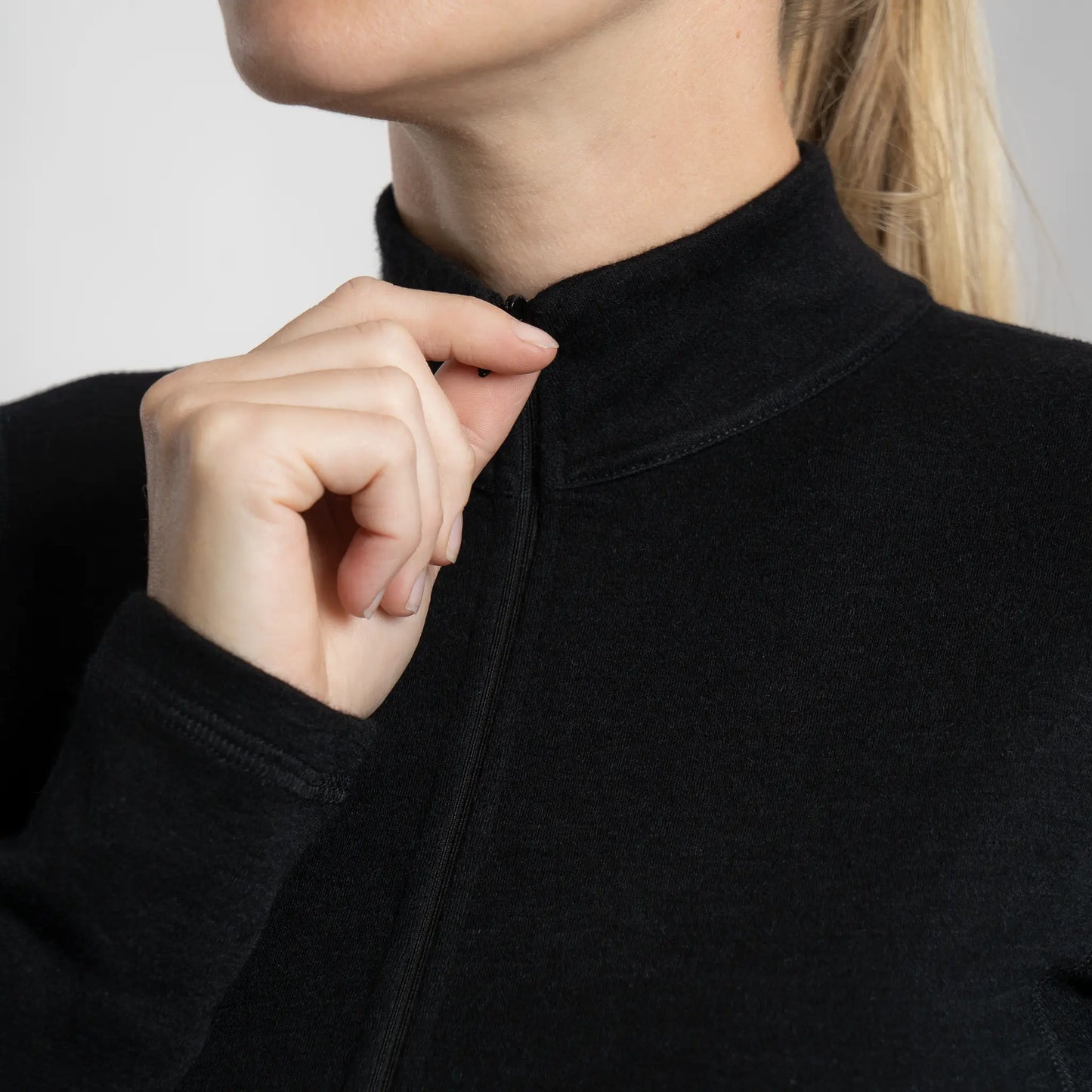 womens temperature regulate baselayer half zip color black