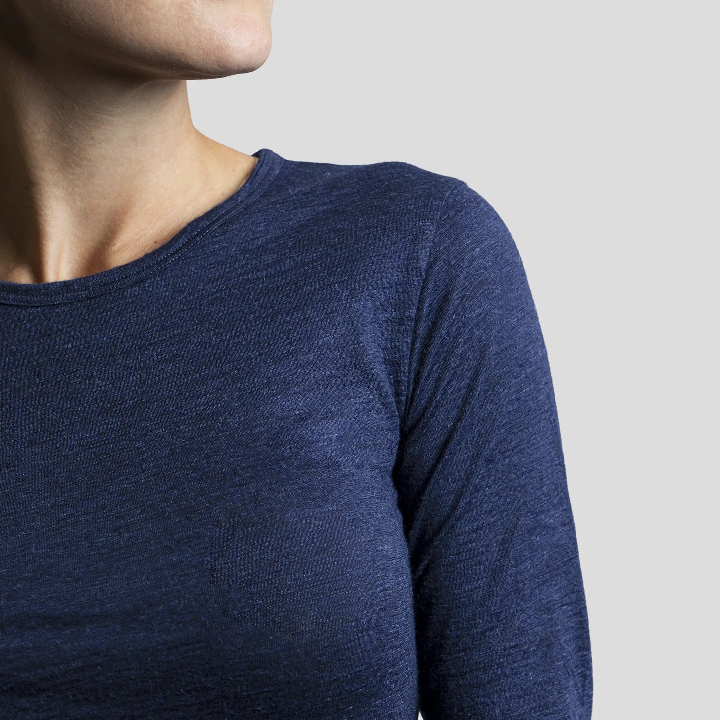 Women's Alpaca Wool Long Sleeve Shirt: 160 Ultralight color Navy Blue
