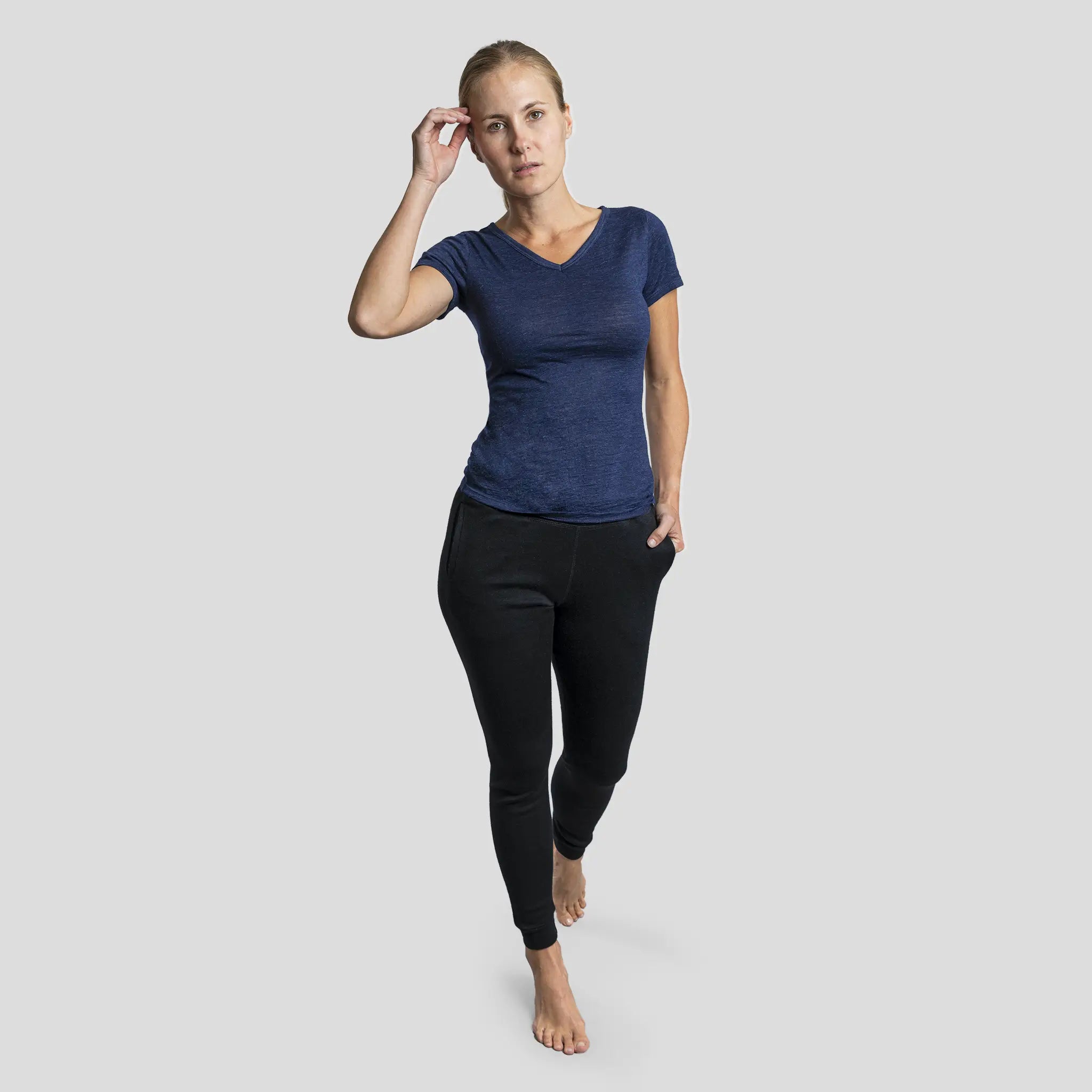 Women's Alpaca Wool Leggings & Joggers  Breathable Bottom Layers – Arms of  Andes